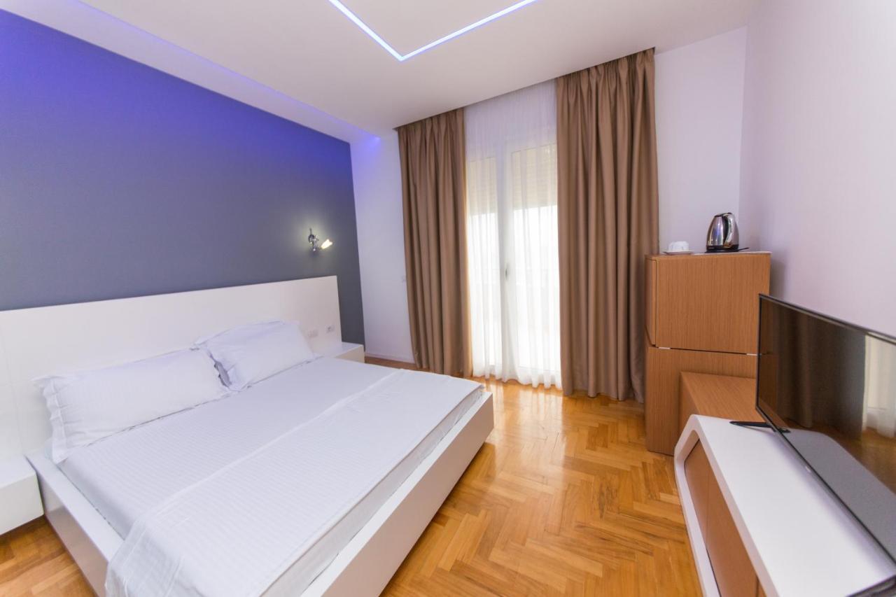 Aler Luxury Vlore Hotel Bagian luar foto